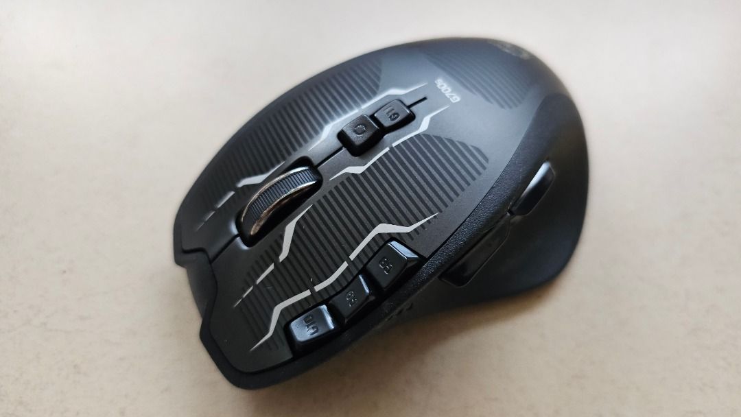 Logitech G700s Rechargeable Wireless Gaming Mouse