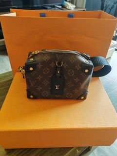 (Category: ) located in . Submitted by cysingapore1234. (Listing ID 1378756964, Image 1). Description: .