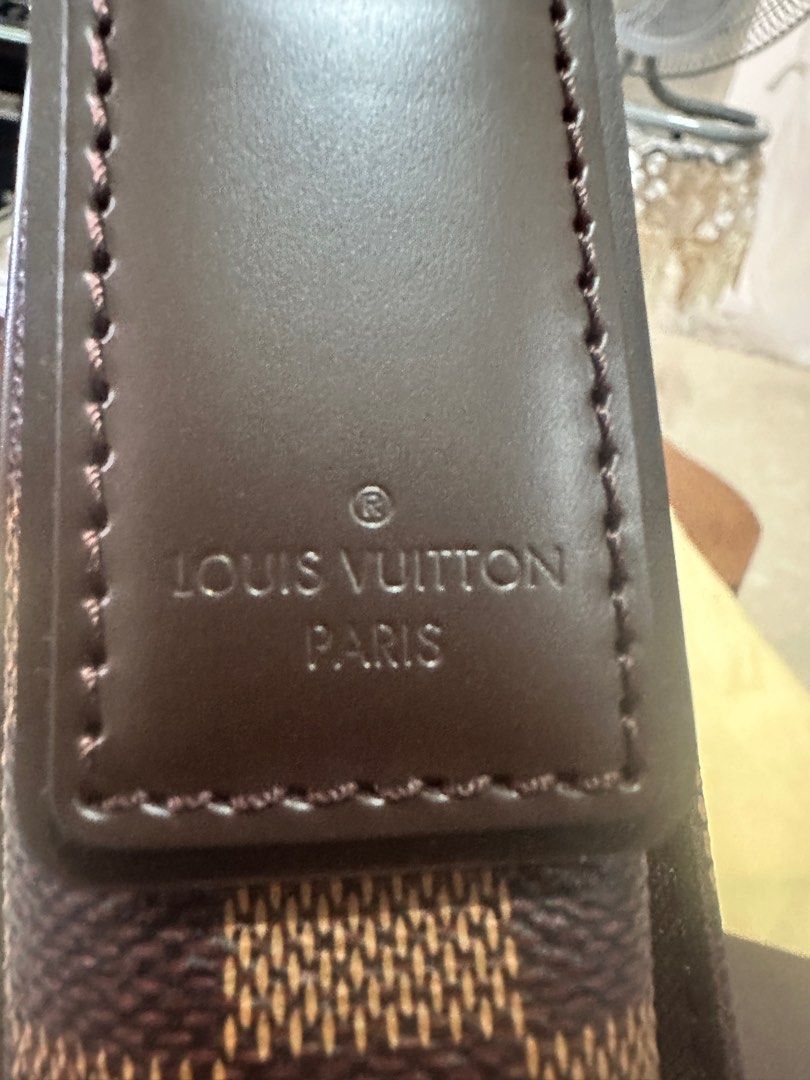 Louis Vuitton Messanger Crossbody Bag, brown in Coated Canvas. N41213 District Damier Eben (Category: Bags & Wallets) located in Singapore. Submitted by waniadil (Listing ID 1378828063, Image 3). Description: Bought in sg Louis Vuitton crossbody bag, comes with dust bag. Letting go as not being used. 100% Authentic, Have receipt to show its original LV bag. Condition 9/10 Fix price.