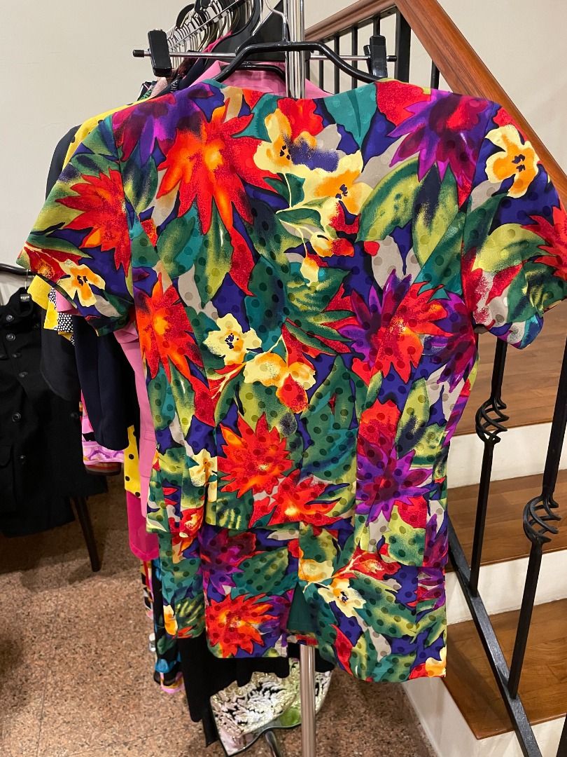 Maggy London Vintage Floral Print Blouse and Skirt Set - can fit size S (Category: Blouses) located in Singapore. Submitted by panadol73 (Listing ID 1378754943, Image 2). Description: Beautiful vintage skirt with a vibrant floral print. Features a colourful design with red, yellow, purple, and green flowers. The skirt is in good condition, perfect for adding a pop of colour to your wardrobe. A unique piece for any vintage lover..