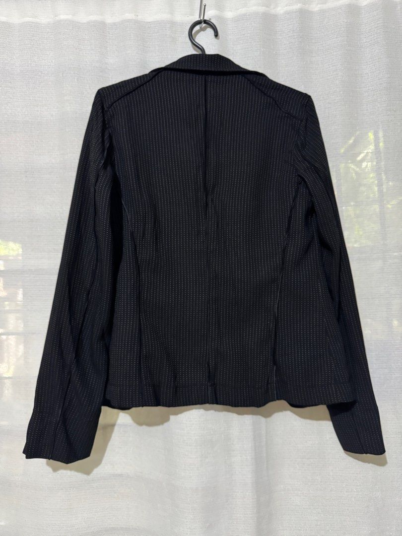 mango blazer (Category: Coats, Jackets and Outerwear) located in Iriga City. Submitted by cuffph (Listing ID 1378747621, Image 3). Description: .