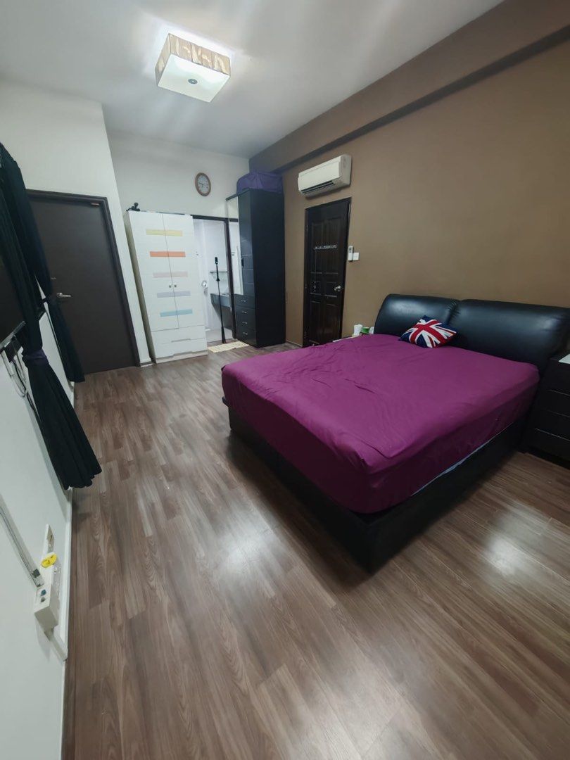 Master bedroom63108835910786111