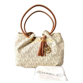 (Kategori: ) berada di . Dikirim oleh ca_stuffs (ID iklan 1378912078, Gambar 1). Deskripsi: .