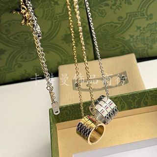 (Category: ) located in . Submitted by fashion.shoppp (Listing ID 1378868467, Image 1). Description: .