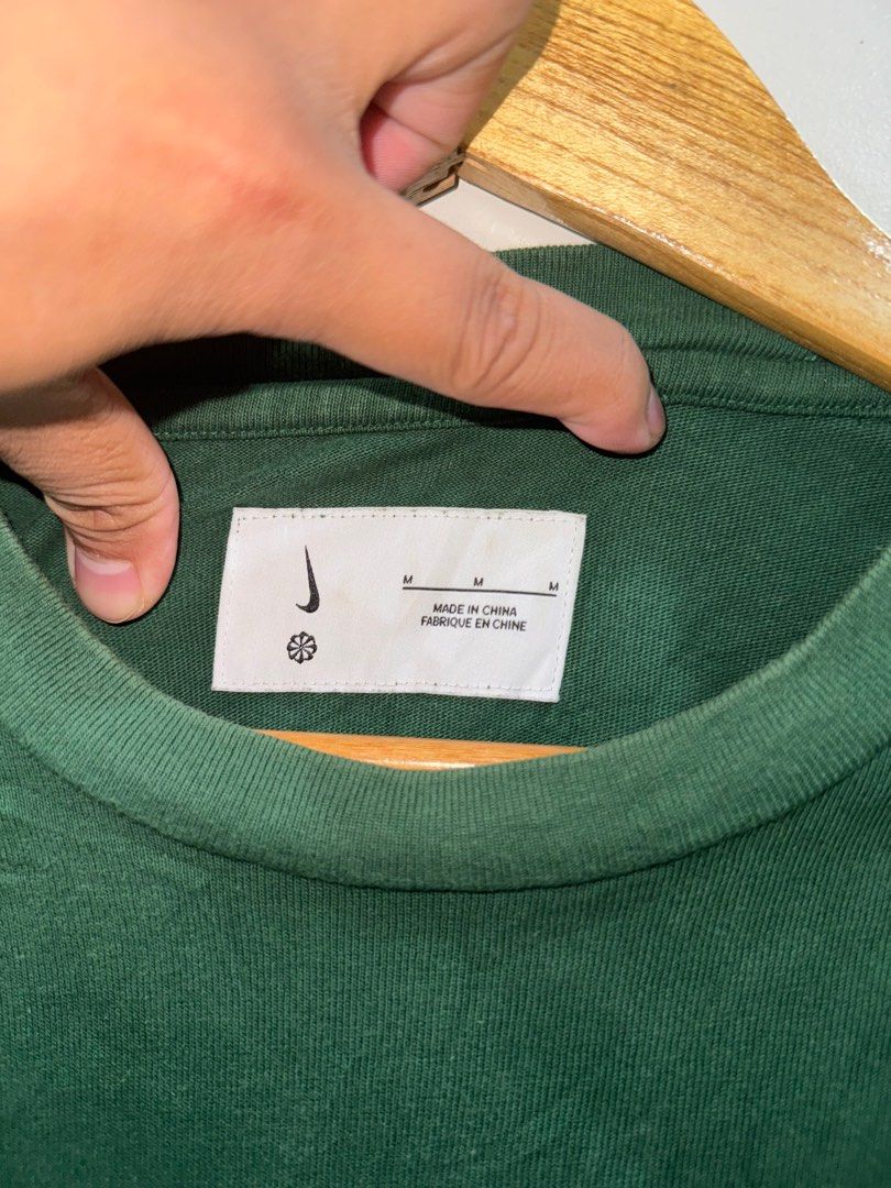 Nike (Category: Tshirts & Polo Shirts ) located in Bacolod City. Submitted by darweenj (Listing ID 1378812471, Image 3). Description: .