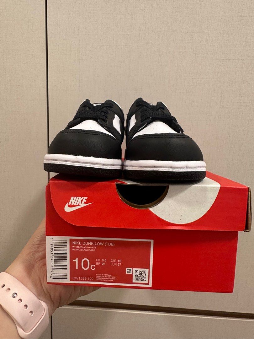 Nike Dunk Low (TDE 10C) (Category: Babies & Kids Fashion) located in Singapore. Submitted by pkoh (Listing ID 1378827007, Image 2). Description: Brand new in box Retails at S$69 Measurements on box Size 10C Self collection at Elias Mall.