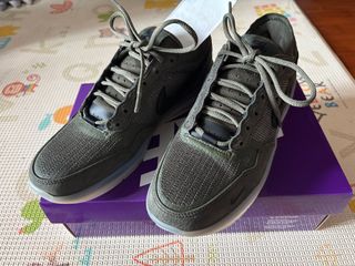 (Category: ) located in . Submitted by kicks_garage_sg (Listing ID 1378767916, Image 1). Description: .
