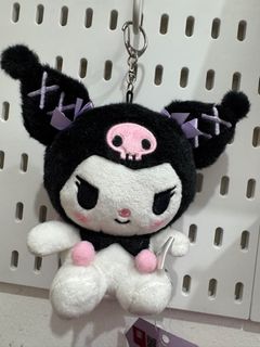 (Category: ) located in . Submitted by rzqueen.thriftshop (Listing ID 1378784128, Image 1). Description: .