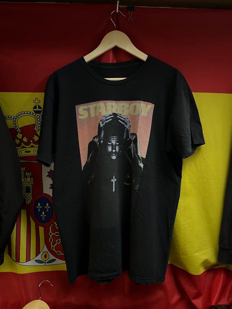 official the weeknd starboy xo merch (Category: Tshirts & Polo Shirts ) located in Cabuyao City. Submitted by angelop1_ (Listing ID 1378869793, Image 1). Description: official the weeknd starboy xo merch size L on tag 22x28.5 issue: stain 700 + sf.