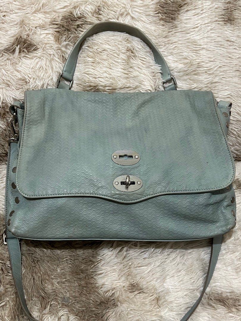 Original Zanellato Postina Large (Category: Luxury Bags & Wallets) located in Puerto Princesa. Submitted by betz0921 (Listing ID 1378807963, Image 1). Description: Selling low due to used condition and some discoloration sa leather due to oxidation Bag is still in good condition but since there are some issues that’s why selling at a much lower price… Grab niyo na din maganda pa ung bag and you can also use it as a laptop bag .