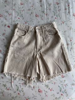 (Kategori: ) berada di . Dikirim oleh cherplvd (ID iklan 1378842148, Gambar 1). Deskripsi: .
