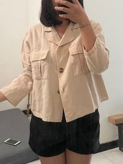 (Kategori: ) berada di . Dikirim oleh lilangerl (ID iklan 1377062888, Gambar 1). Deskripsi: .