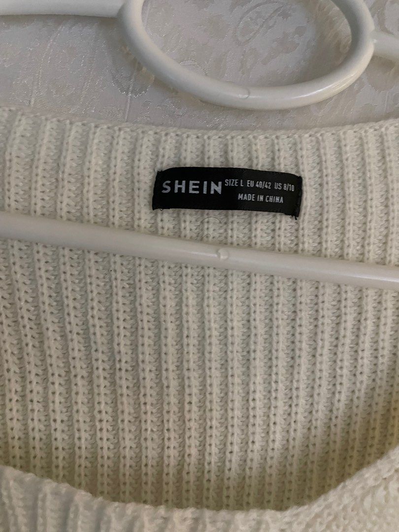 Shein black and white knitted longsleeves (Category: Longsleeves) located in Pasig City. Submitted by arin225 (Listing ID 1378795294, Image 2). Description: .