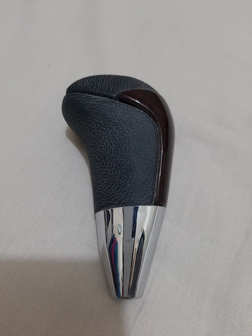 Shift Knob (Category: Other Automotive Parts and Accessories) located in Dasmarinas. Submitted by Khelly (Listing ID 1378843800, Image 2). Description: .