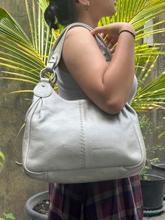 (Kategori: ) berada di . Dikirim oleh gendhis.thriftie (ID iklan 1378877873, Gambar 1). Deskripsi: .