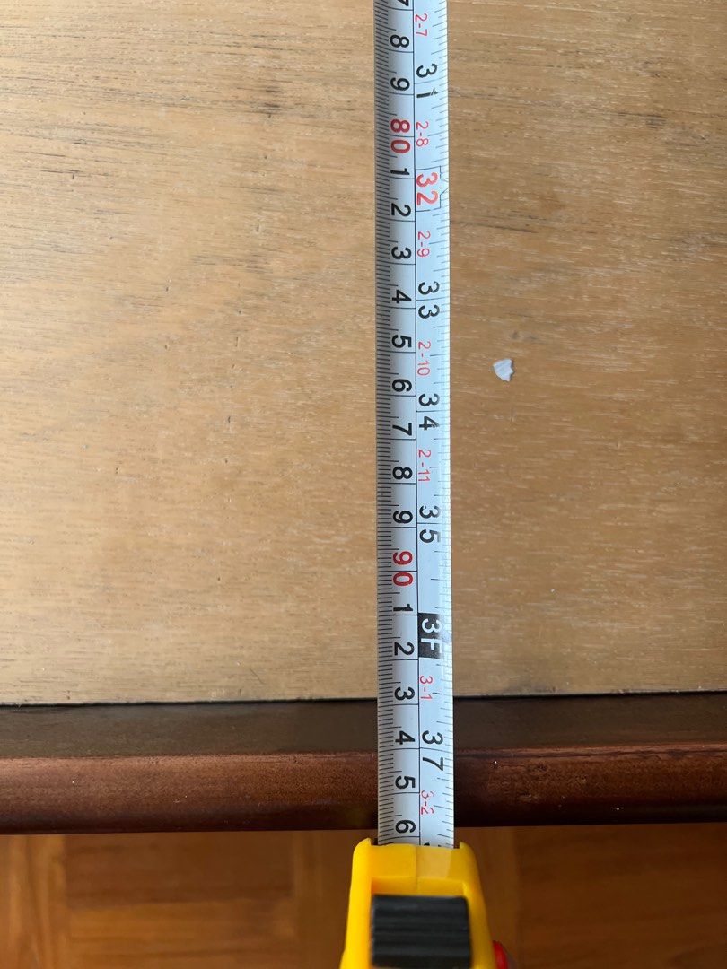 Single Bed Frame (Category: Bed Frames & Mattresses) located in Singapore. Submitted by minnie72 (Listing ID 1378769752, Image 3). Description: .
