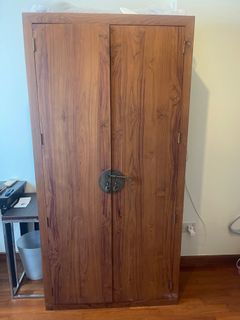 (Category: ) located in . Submitted by ravakh (Listing ID 1378815474, Image 1). Description: .