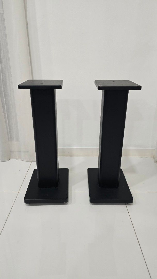 Speaker stands63222272874754111