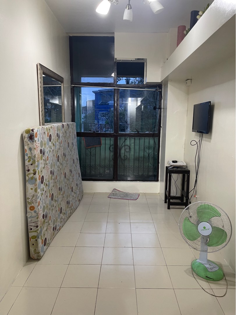 (Category: ) located in . Submitted by ldmorales (Listing ID 1377378960, Image 1). Description: .