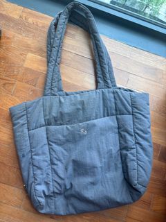 (Category: ) located in . Submitted by helpmeclearcloset (Listing ID 1378779997, Image 1). Description: .