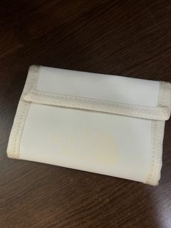 由 thepeichen (刊登 ID 1378813935，圖片 1) 提交，位於 的 (類別：)，說明：。