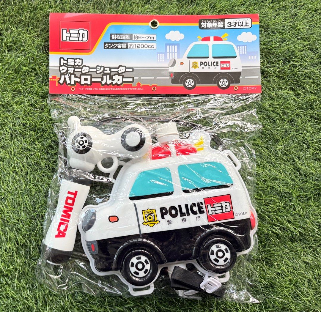 由 7.330 (刊登 ID 1378801950，圖片 3) 提交，位於 新北市 (New Taipei) 的 日本Tomica車車造型水槍後背包 (類別：嬰兒玩具)，說明：消防車款*1 現貨售完兩款皆可預購 約15個工作天。