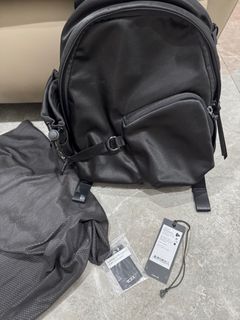 (Kategori: ) berada di . Dikirim oleh missbeepreloved (ID iklan 1378739436, Gambar 1). Deskripsi: .