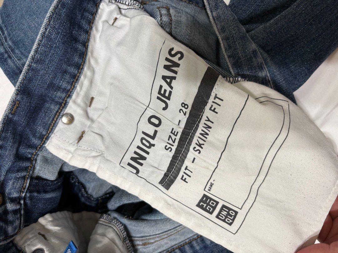 Uniqlo Miracle Air Jeans (Category: Jeans) located in Navotas City. Submitted by hellolades (Listing ID 1378764449, Image 3). Description: Uniqlo Miracle Air Jeans Size 28 Fits S-M Php 550.
