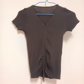 由 bonjour_shop (刊登 ID 1378892636，圖片 1) 提交，位於 的 (類別：)，說明：。