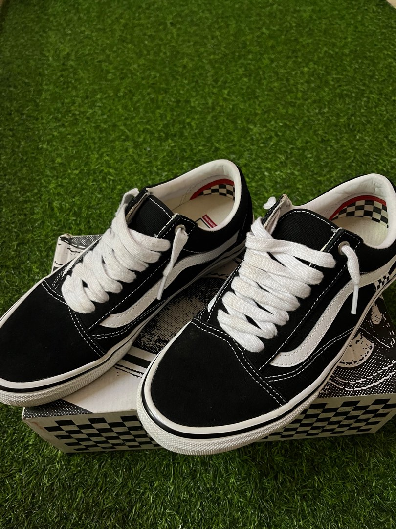 Vans Old Skoo Duracap, Men's Fashion, Footwear, Casual shoes on Carousell