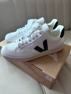 （分類：）位於 。 由 vvv4532 提交（商品編號 1378754224，圖片 1）。簡介： 。