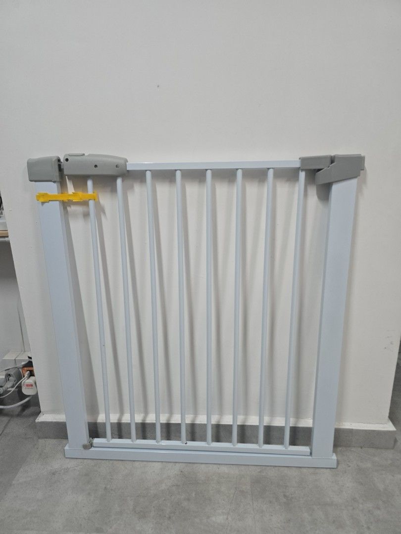 White Baby Gate (Measurements in details) (Category: Safety Gates, Locks & Protectors) located in Singapore. Submitted by scrups (Listing ID 1378868003, Image 1). Description: - 2 sets available - SetA 72cm + 17cm + 17cm extensions - SetB 72cm + 17cm + 10cm extension - Sturdy white baby gate - Easy to install - Provides a safe barrier - Perfect for doorways/stairways - Excellent condition.