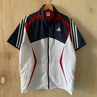 (Kategori: ) berada di . Dikirim oleh thriftingmate (ID iklan 1378820250, Gambar 1). Deskripsi: .