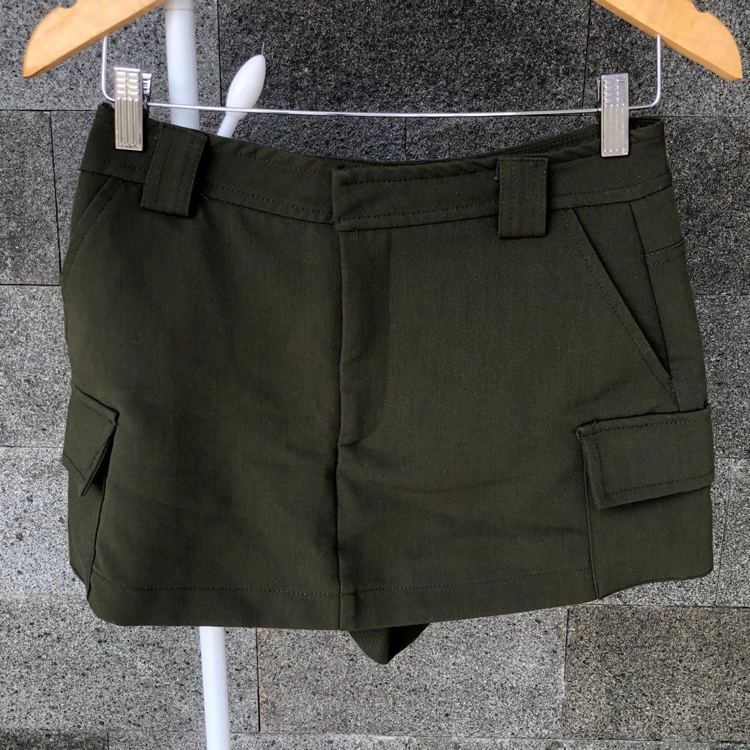Zara Green Skirt Short, Fesyen Wanita, Pakaian Wanita, Bawahan di