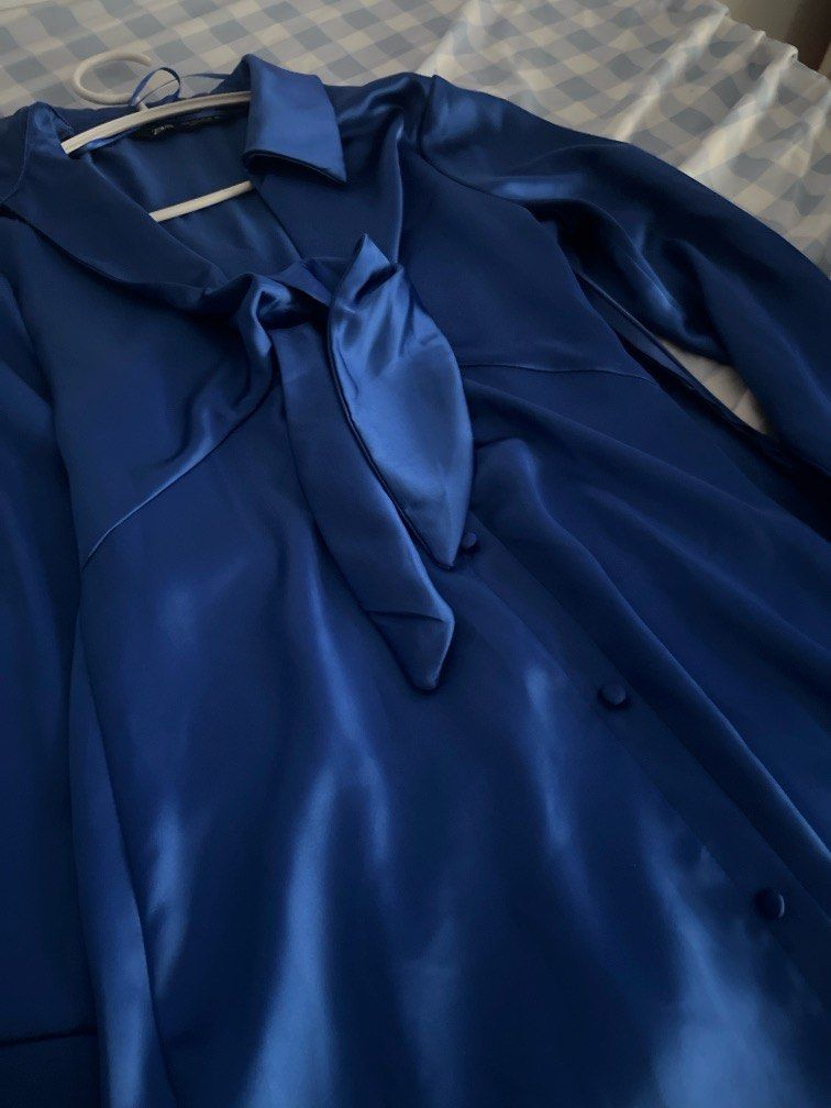 Zara silk dress (Category: Dresses) located in Pasig City. Submitted by studenthoarder (Listing ID 1378776627, Image 3). Description: Guaranteed original never used just kept .