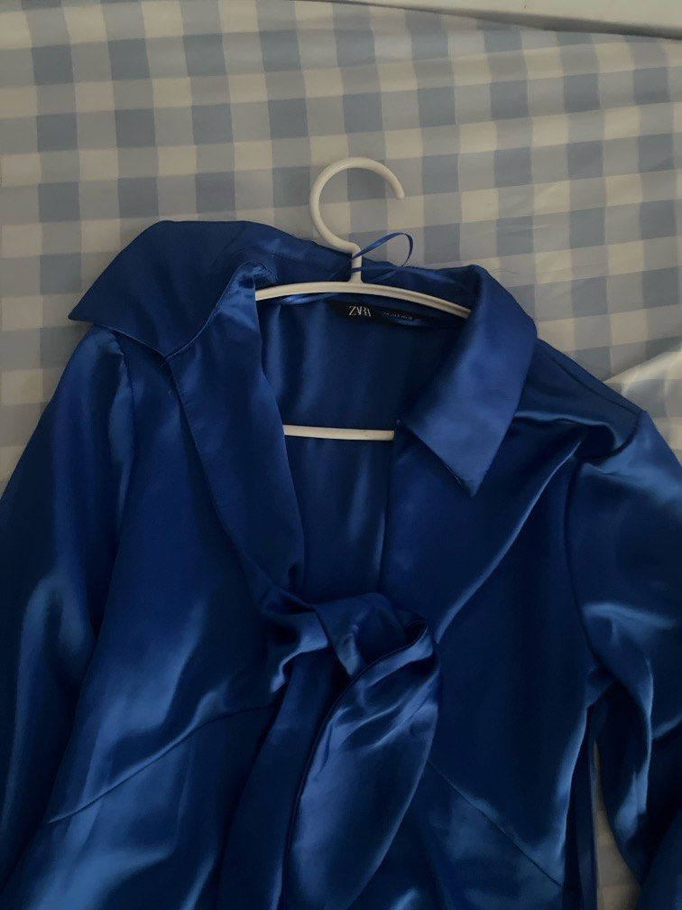 Zara silk dress (Category: Dresses) located in Pasig City. Submitted by studenthoarder (Listing ID 1378776627, Image 1). Description: Guaranteed original never used just kept .