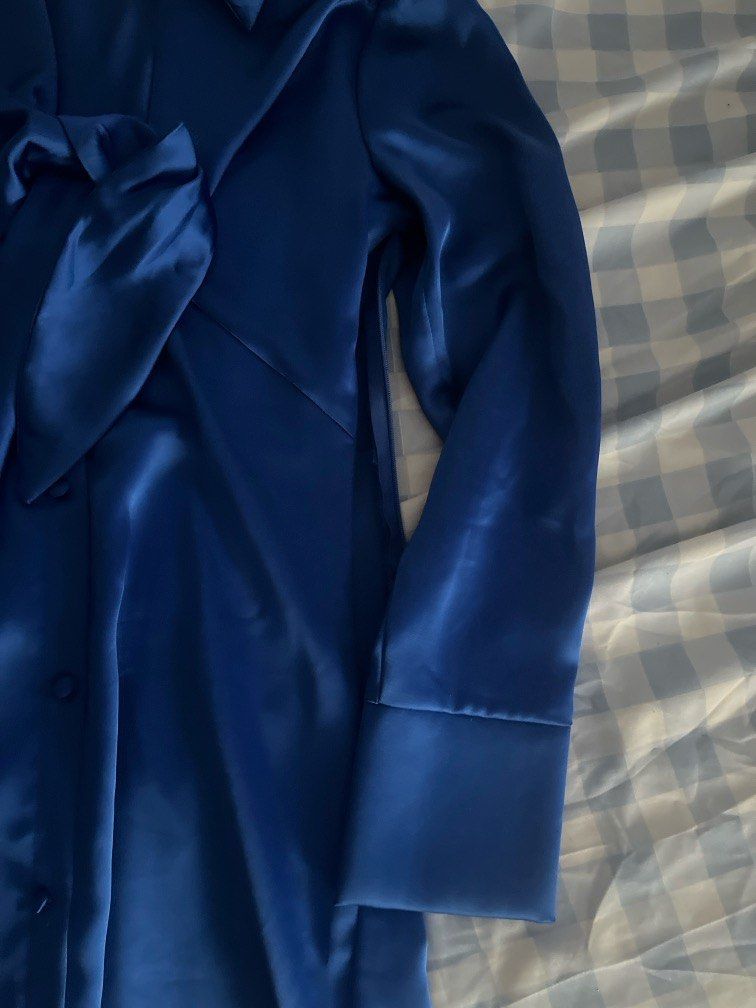 Zara silk dress (Category: Dresses) located in Pasig City. Submitted by studenthoarder (Listing ID 1378776627, Image 2). Description: Guaranteed original never used just kept .