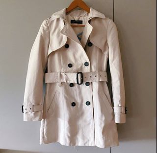 (Category: ) located in . Submitted by closetstore (Listing ID 1378867887, Image 1). Description: .