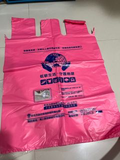 由 qqqqq12348 (刊登 ID 1379051413，圖片 1) 提交，位於 的 (類別：)，說明：。