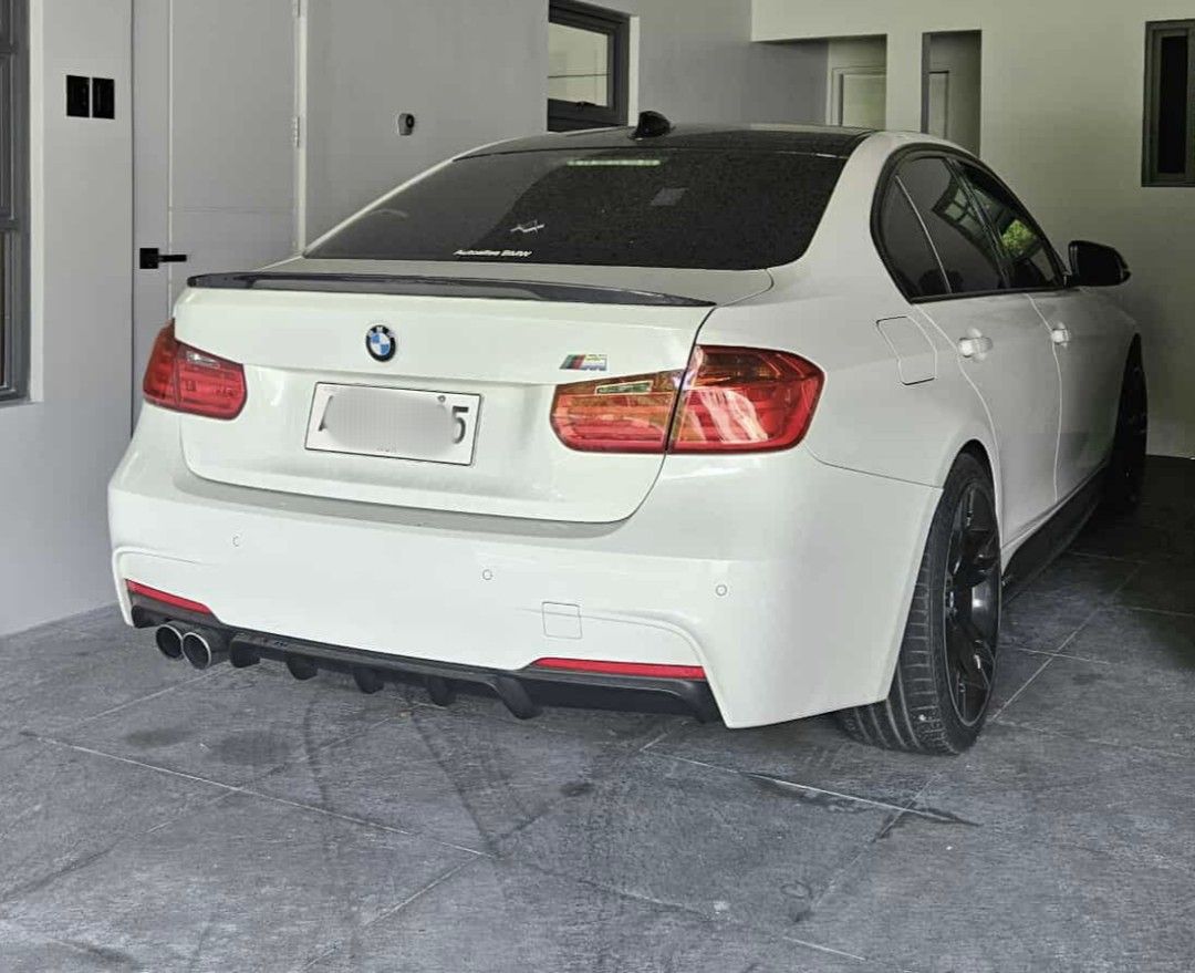 2014 BMW 320D Local unit Auto (Category: Used Cars) located in Quezon City. Submitted by p1motors (Listing ID 1379024169, Image 3). Description: 2014 BMW 320D local unit autoallee edsa maintained 35k mileage only location : Bulacan Price : 1M neg.