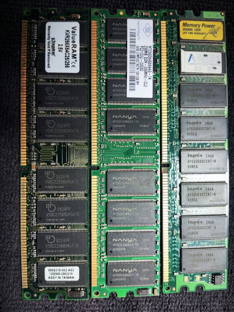 256MB  DDR  RAM for PC63220270372609111
