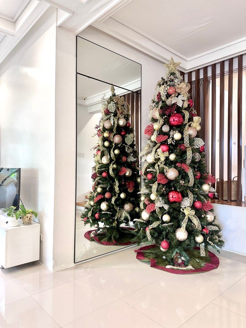 8ft Christmas tree with full decor set (Category: Other Home Decor) located in Paranaque City. Submitted by achuas (Listing ID 1378943801, Image 1). Description: 1 gold set 1 red set 1 white set Every year, I pick 2 colors to combine. Pickup boxes in merville paranaque. .