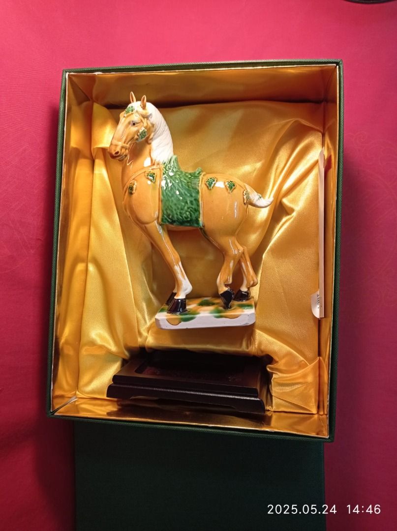唐三彩馬(國立故宮博物院) Tang Tri-color Horse (from National