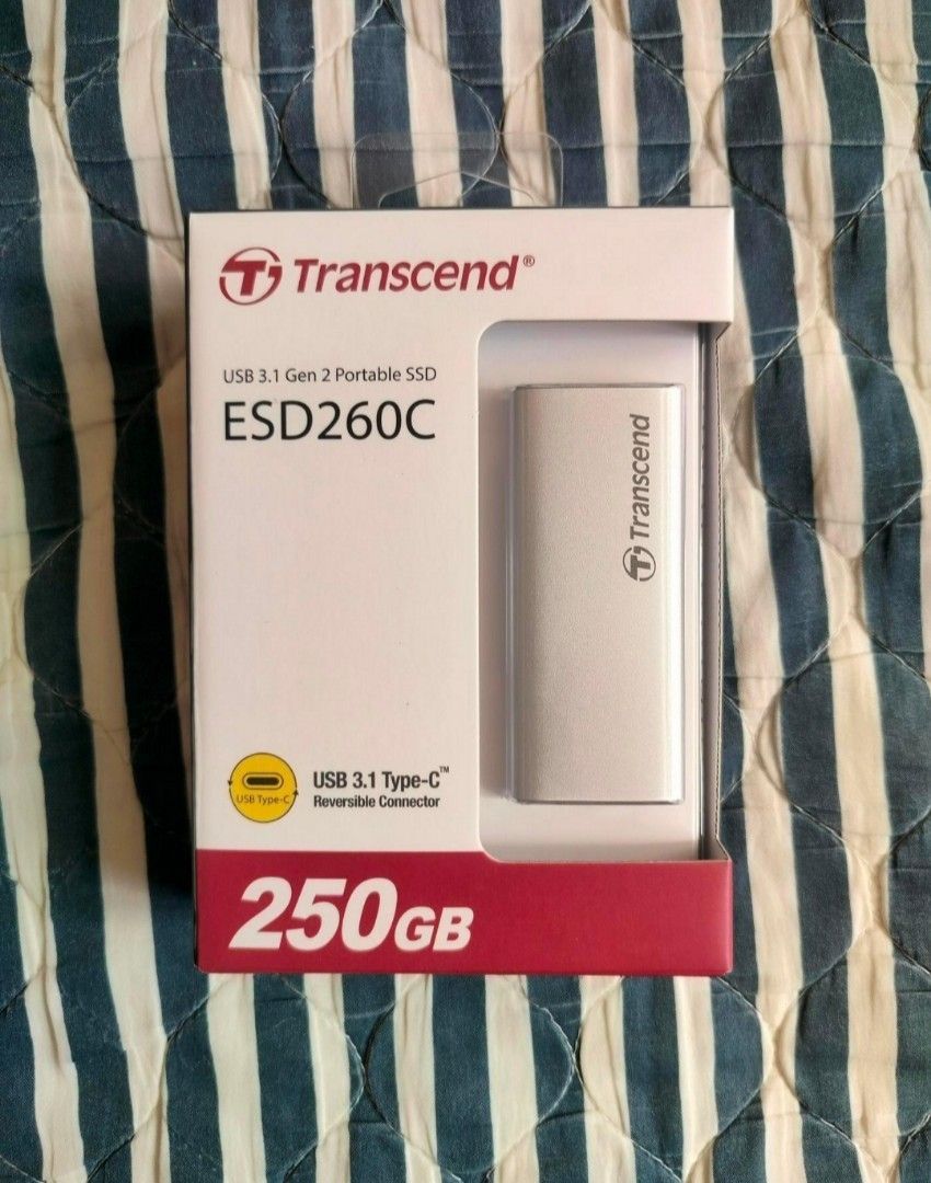由 java2null (刊登 ID 1379049711，圖片 1) 提交，位於 台中市 (Taichung) 的 全新 創見 Transcend ESD260C 250G 外接SSD USB3.1 Type C 隨身碟 隨身硬碟 (類別：硬碟及儲存裝置)，說明：全新未拆封。
