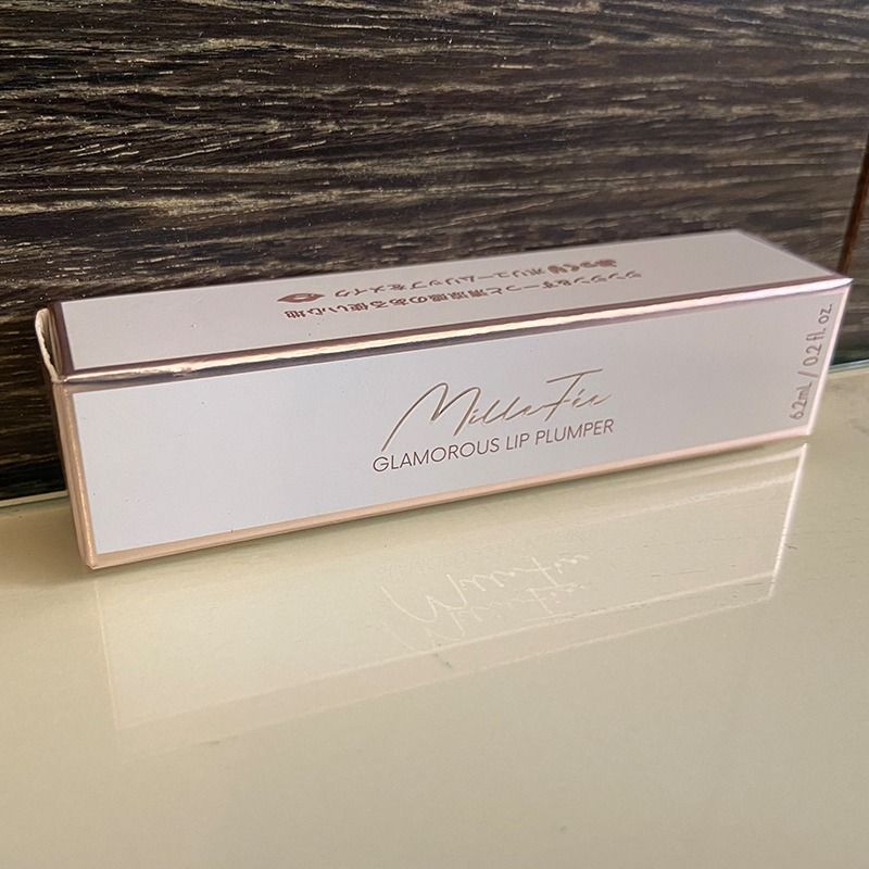 由 water930731 (刊登 ID 1379051846，圖片 1) 提交，位於 新北市 (New Taipei) 的 全新 MilleFée 糖果唇蜜 04水晶黑醋栗 (類別：唇部彩妝、保養)，說明：。