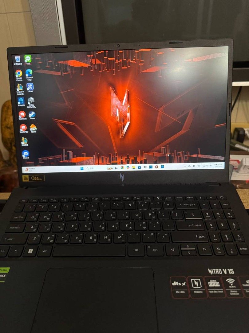 由 oscarh940306 (刊登 ID 1379055009，圖片 1) 提交，位於 花蓮縣 (Hualien) 的 ACER 宏碁ANV15-51-54RE 電競筆電 15.6 吋 (i5-13420H/32G RAM/512G SSD/RTX 4060) (類別：桌上電腦或筆記型電腦)，說明：因工作關係，要更換成桌電 所以售出 在燦坤線上商城購買的 25年03月 購買證明在最後一張圖片 這台有三年保固 這台目前是市價大概3萬左右 真的沒啥用到 放在那邊 賠售 誠還可議價唷 ACER 宏碁ANV15-51-54RE 電競筆電 15.6 吋 (i5-13420H/32G/512G SSD/RTX 4060) 第13代H處理器+RTX40系列顯示卡 82.64%屏占比 雙風扇+三導熱管設計 規格說明 ANV15-51-54RE 詳細規格表 作業系統:Windows 11 Home CPU: CPU:Intel® Core™ i5-13420H clock/Turbo:2.1 GHz/4