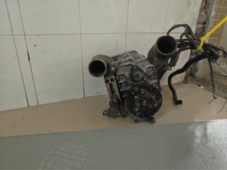 （分類：）位於 。 由 kenauto77 提交（商品編號 1379088949，圖片 1）。簡介： 。