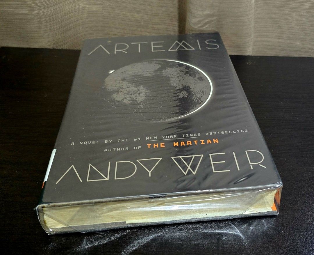 ARTEMIS - ANDY WEIR HB (Category: Storybooks) located in Cebu City. Submitted by yan.virtually (Listing ID 1378990754, Image 2). Description: ARTEMIS - ANDY WEIR HB Price - 650 Payment first MOP via GCash Ship via jnt Location: Cebu City.