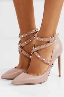 (Category: ) located in . Submitted by lovershoe23 (Listing ID 1379114171, Image 1). Description: .