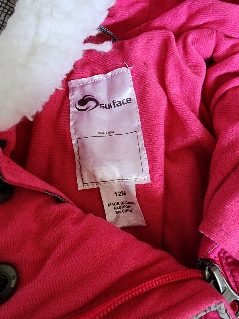 Baby Toddler Winter Suit (Category: Babies & Kids Fashion) located in Singapore. Submitted by hanamaki (Listing ID 1378944109, Image 3). Description: - Adorable baby toddler winter suit - Cozy hood with white faux fur trim - Vibrant pink interior - Grey exterior with pink polka dots - Easy zipper and snap closures - Keeps your little one warm and stylish.